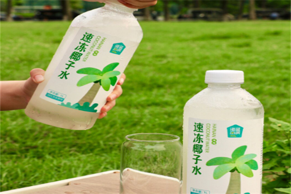 幸福海蓝椰子汁