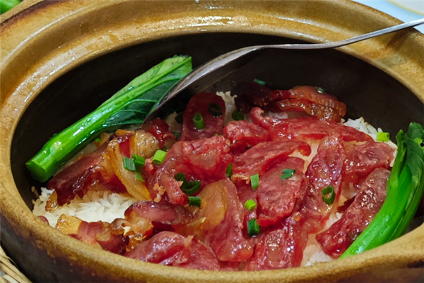 噗火煲仔饭