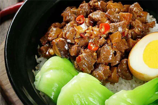 米米先生湘式煲仔饭