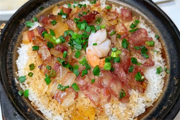 米米先生湘式煲仔饭