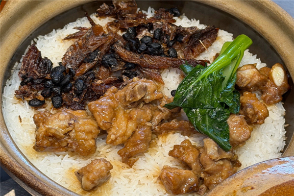 谷煲铺煲仔饭 谷煲铺煲仔饭