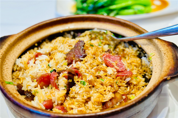 觅香煲仔饭