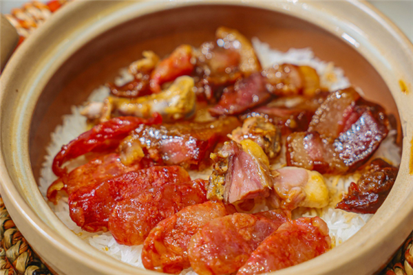 饭了错煲仔饭