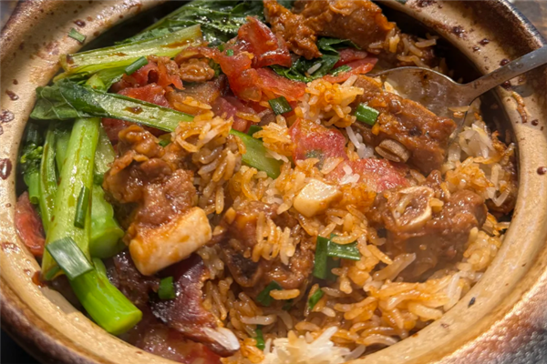 陈俊煲仔饭