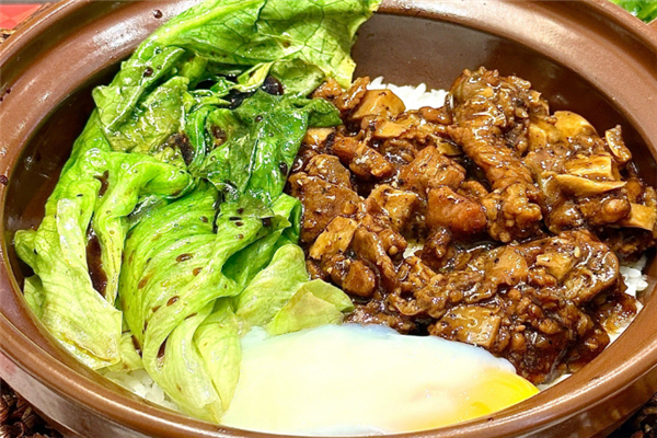 诚肥煌煲仔饭