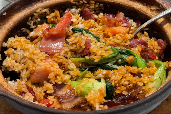 煲小七煲仔饭 煲小七煲仔饭