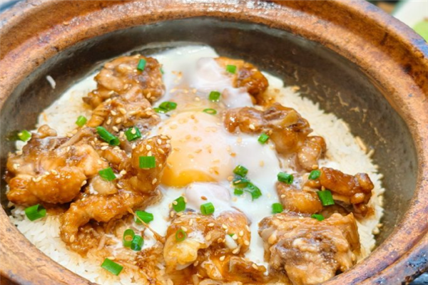 谷煲铺煲仔饭 谷煲铺煲仔饭