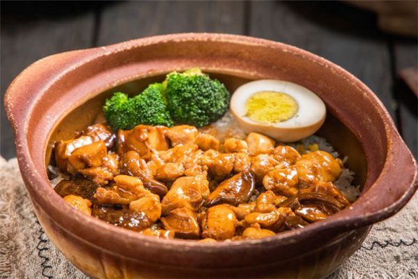 香米锅煲仔饭