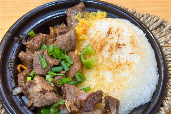 点我撒煲仔饭