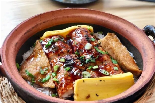 出火煲仔饭