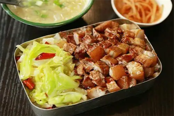 回忆二ㄏ老饭盒