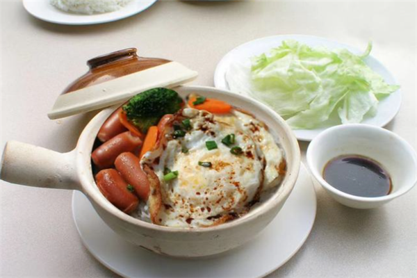 笑笑煲仔饭 笑笑煲仔饭