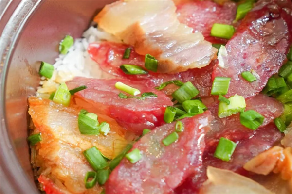 顺成煲仔饭 顺成煲仔饭