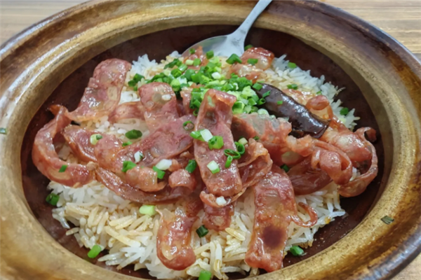众里寻煲仔饭