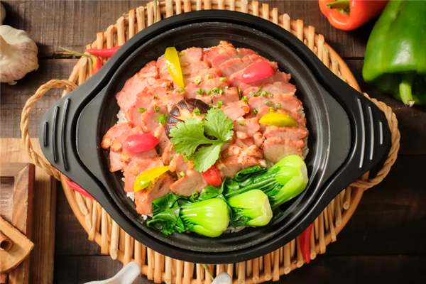 顺客源煲仔饭