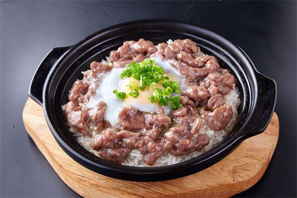 六六煲仔饭