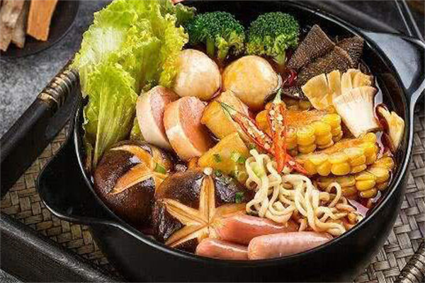 阿汤锅砂锅麻辣烫 阿汤锅砂锅麻辣烫