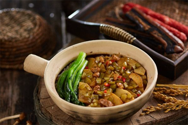 享煲轩煲仔饭