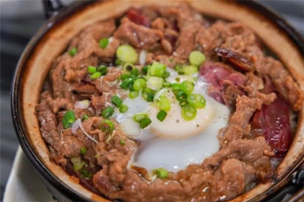 整番煲煲仔饭 整番煲煲仔饭