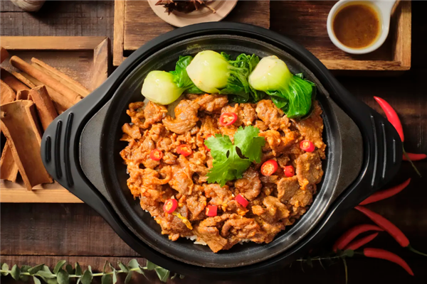 小胡煲仔饭 小胡煲仔饭