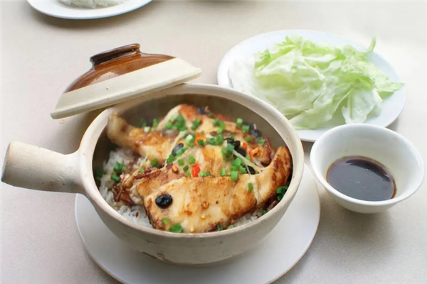 王记数码煲仔饭