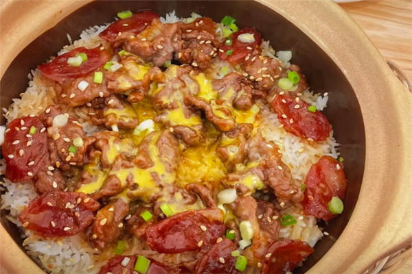 逸乐汇莞香煲仔饭 逸乐汇莞香煲仔饭