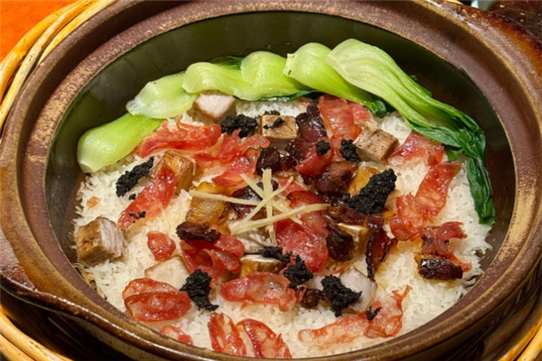 湘衡煲仔饭 湘衡煲仔饭