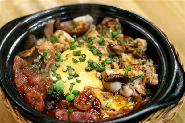 美美佳煲仔饭