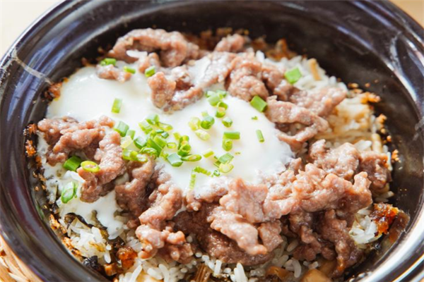 友一煲煲仔饭