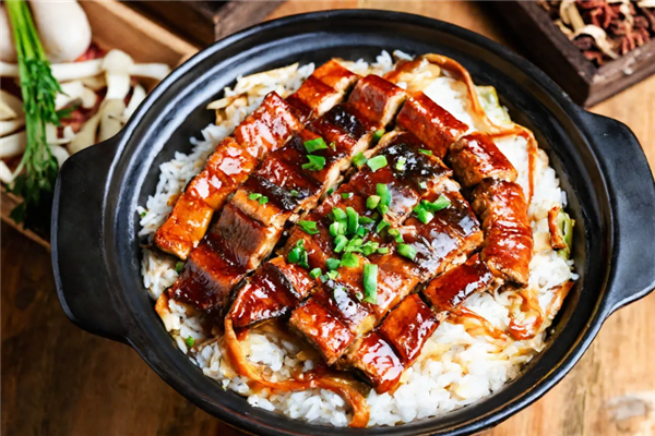 优客缘份煲仔饭 优客缘份煲仔饭