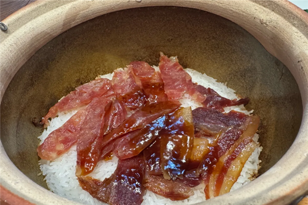 汤张煲仔饭