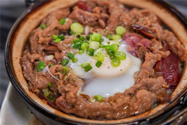 火车头煲仔饭