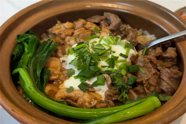 湘煲佬煲仔饭 湘煲佬煲仔饭