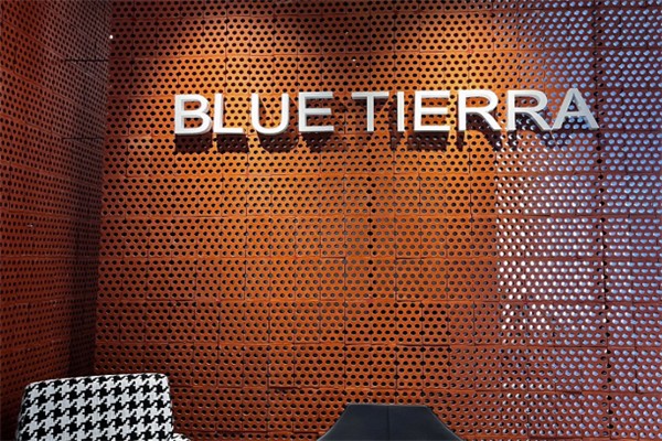 BLUE TIERRA BLUE TIERRA