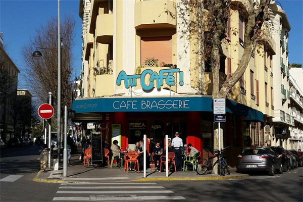 Au Cafe