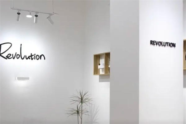 REVOLUTION COFFEE