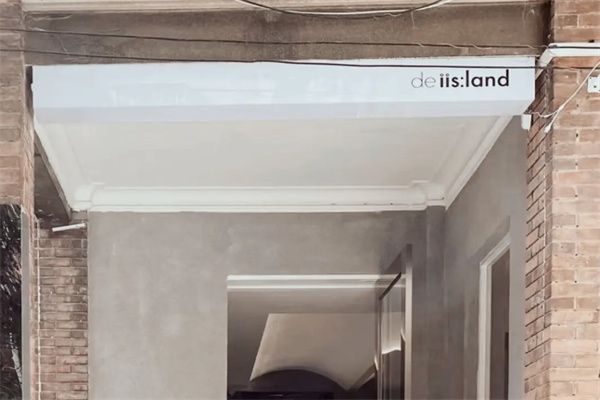 iis:land