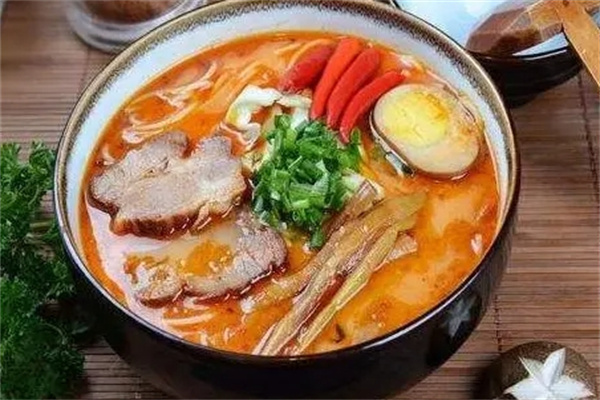 武虎家拉面加盟