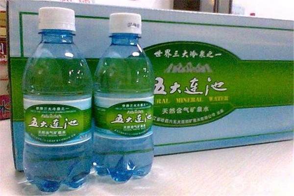 泉山矿泉水