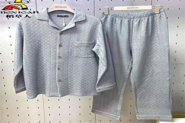 稻草人家居服