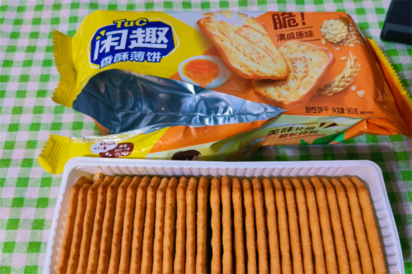 闲趣饼干