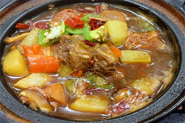 巧味湾黄焖鸡米饭 巧味湾黄焖鸡米饭