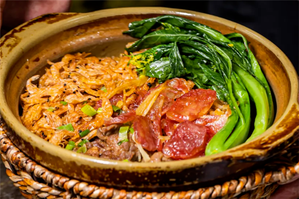 舒欣煲仔饭 舒欣煲仔饭