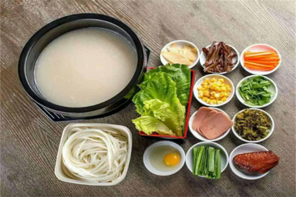 香满街米线