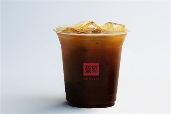 加饮青年