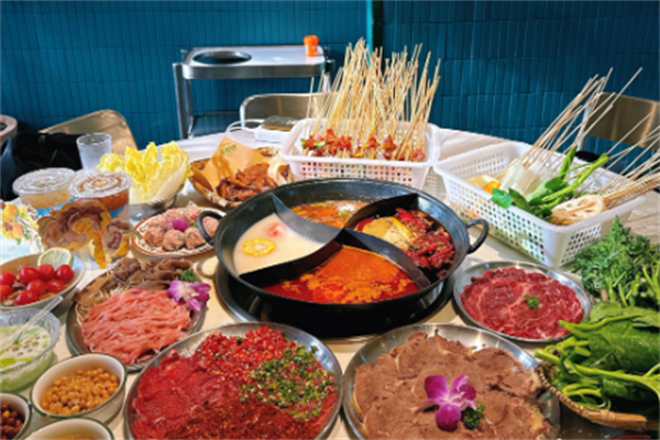 倾品火锅串串香