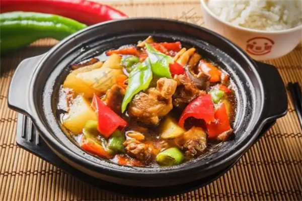 鲁鼎香黄焖鸡米饭