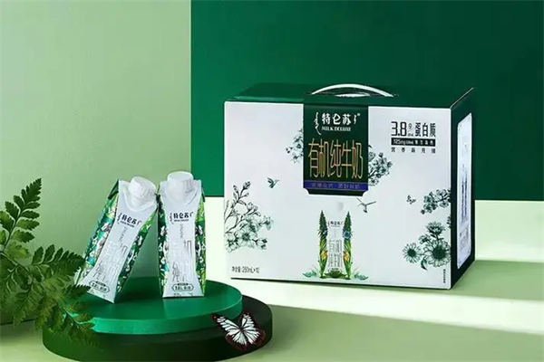特仑苏奶站