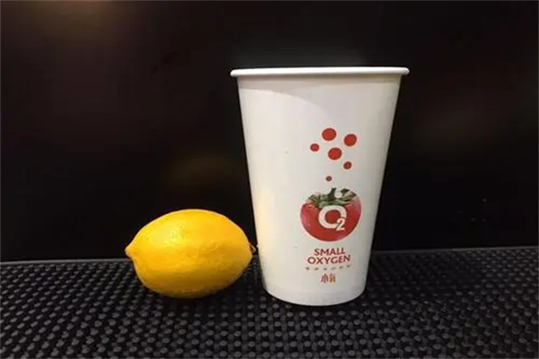 O2小氧鲜榨果汁加盟条件是什么?门槛友好,普通人轻松入局