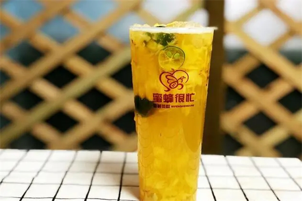 蜜蜂很忙